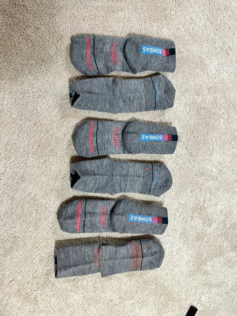 New 3-Pack BOMBAS merino wool HexTec Run Midweight Quarter Socks Med Unisex Grey